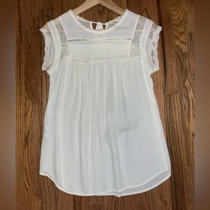 Anthropologie/ Meadow Rue White Blouse with Lace